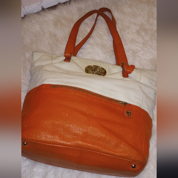 Emma Fox Colorblock Shoulder Bag. Goldtone Hardware. Double Sided. Logo. Orange. - Picture 9 of 13